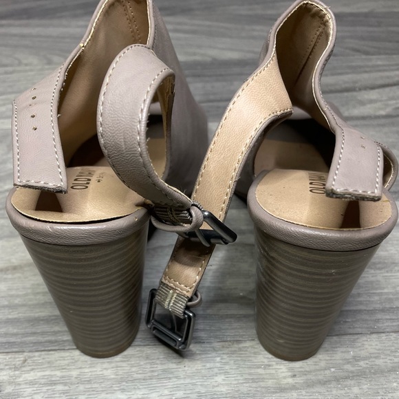 Old Navy Peep Toe Block Heels - Picture 3 of 5